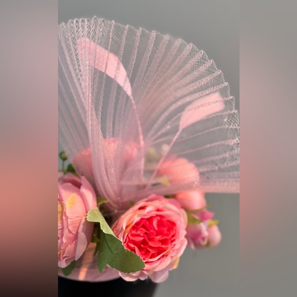 Pink Roses Fascinator Kentucky Derby Races - Picture 3 of 5